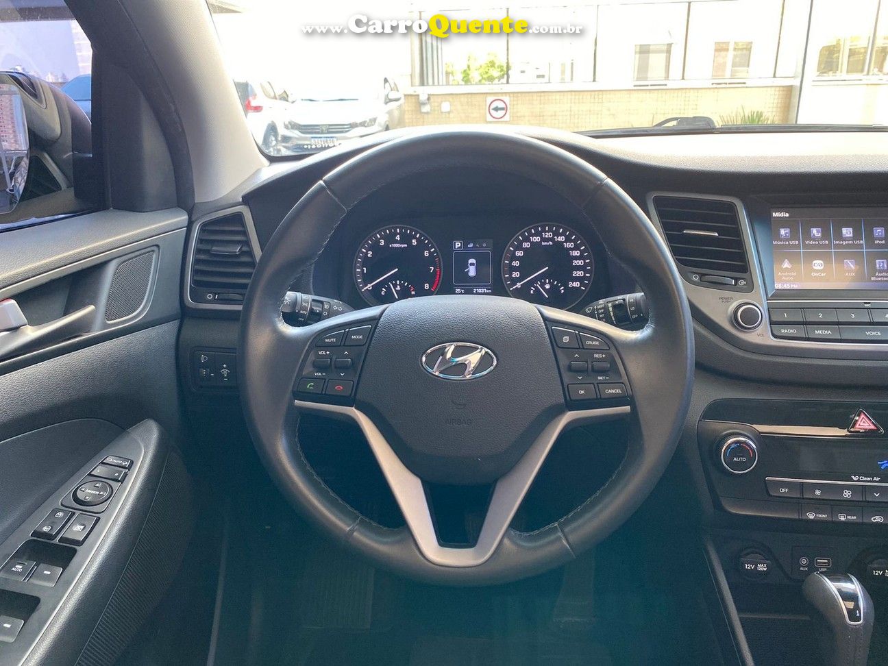 HYUNDAI TUCSON 1.6 16V T-GDI GLS - Loja