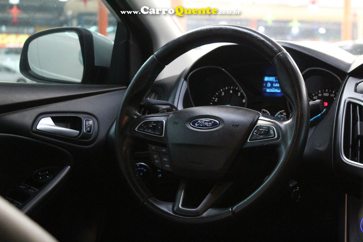 FORD FOCUS 2.0 SE SEDAN 16V - Loja