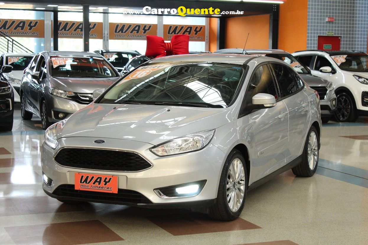 FORD FOCUS 2.0 SE SEDAN 16V - Loja