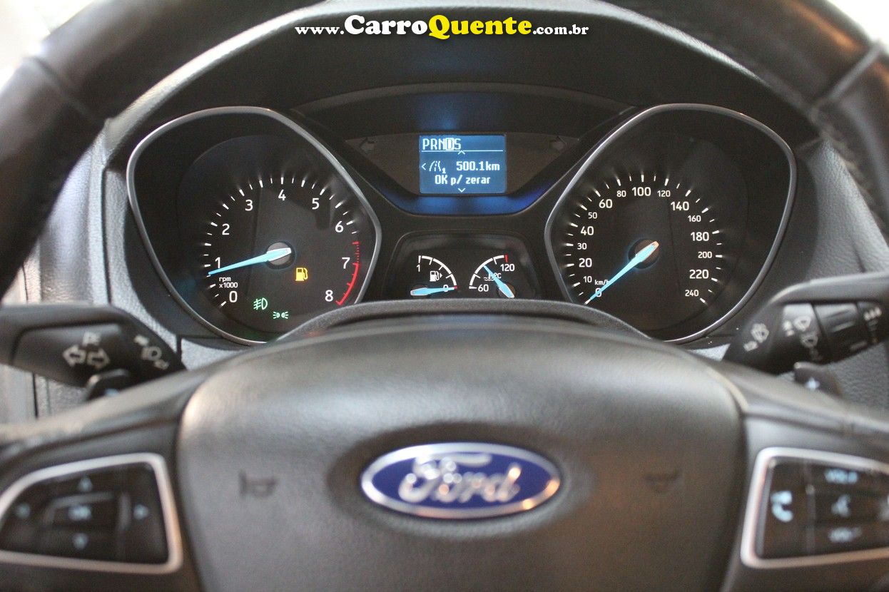 FORD FOCUS 2.0 SE SEDAN 16V - Loja