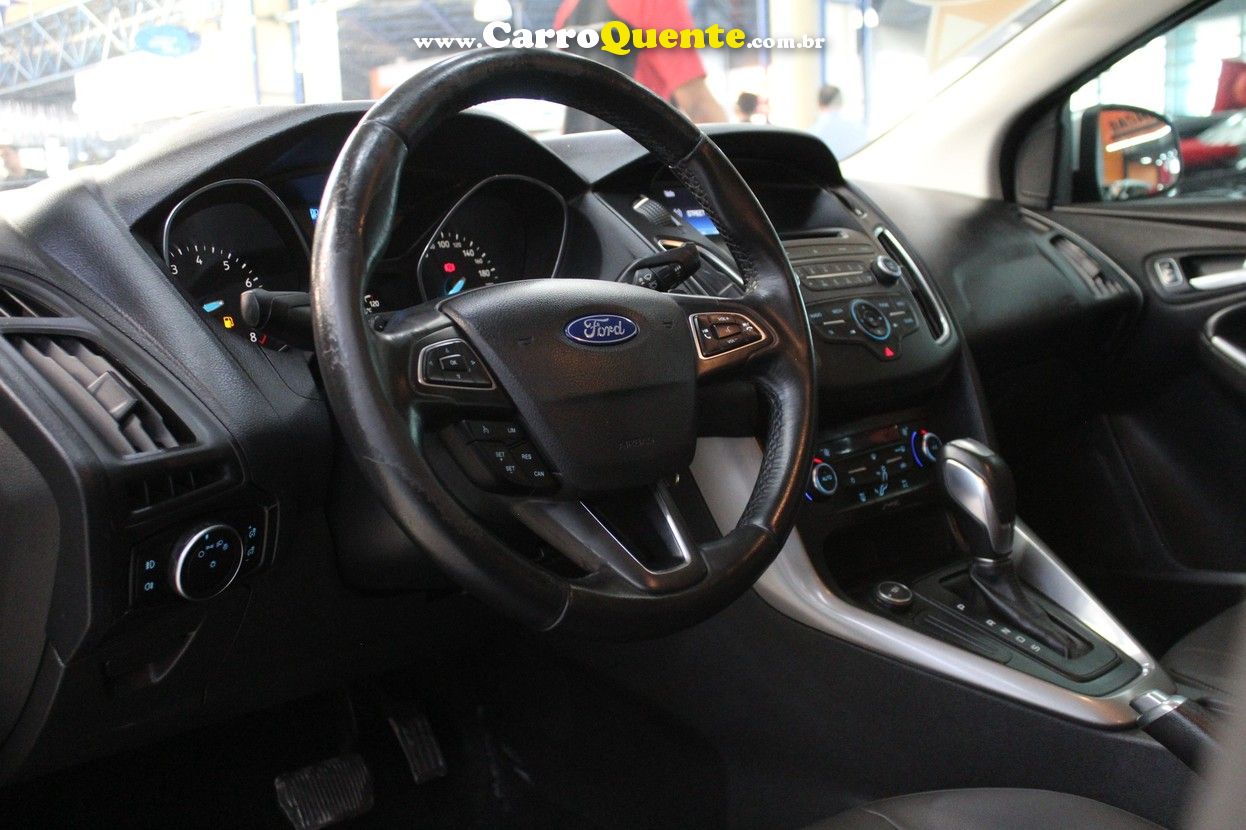 FORD FOCUS 2.0 SE SEDAN 16V - Loja