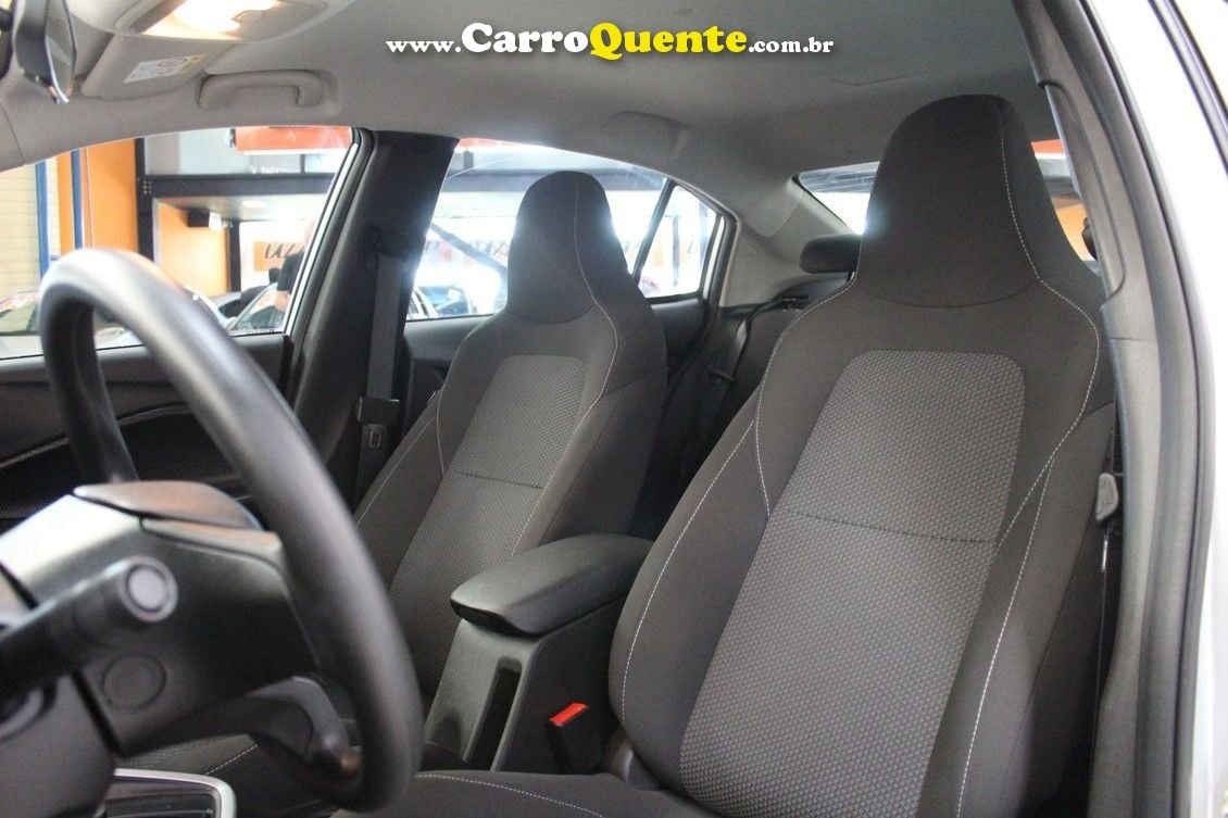 CHEVROLET ONIX 1.0 TURBO PLUS LT - Loja