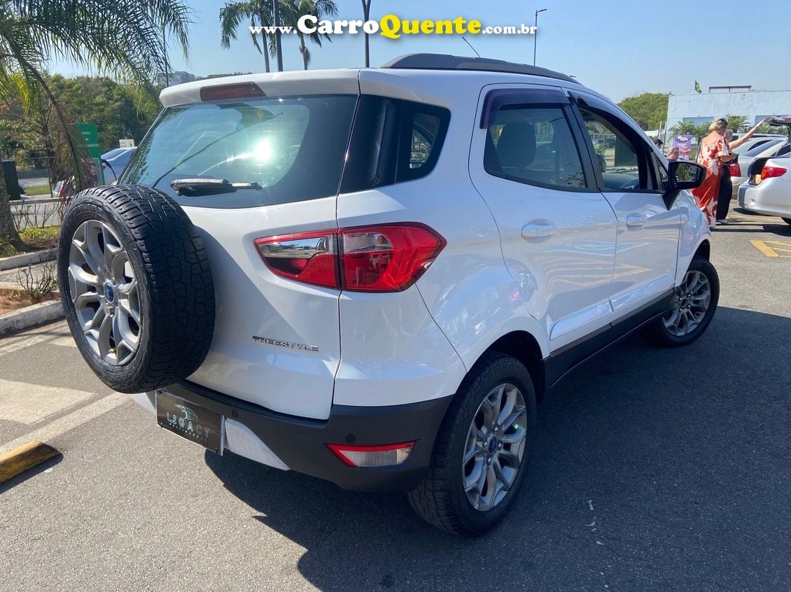 FORD ECOSPORT 1.6 FREESTYLE 16V - Loja