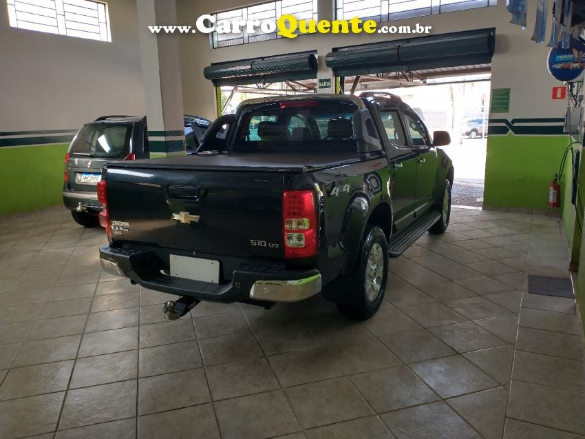 Chevrolet S10 2.5 LTZ 4X4 CD 16V FLEX 4P MANUAL - Loja