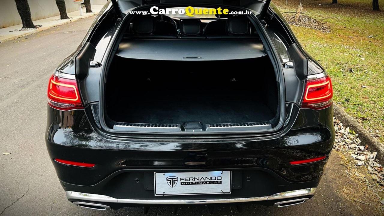 MERCEDES-BENZ   GLC 300 COUPE 4MATIC 2.0 TB 16V AUT.   PRETO 2020 2.0 GASOLINA - Loja