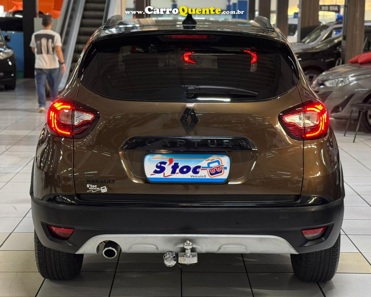 RENAULT   CAPTUR INTENSE 1.6 16V FLEX 5P AUT.   MARROM 2019 1.6 FLEX - Loja