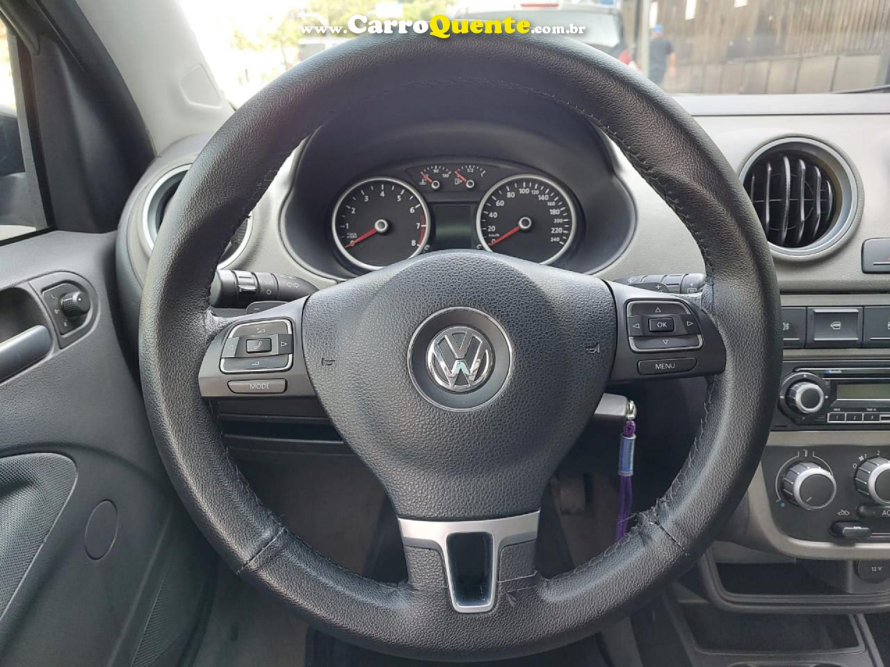 VOLKSWAGEN   VOYAGE I MOTION COMFHGHLI.1.6 T.FLEX 8V   PRETO 2011 1.6 FLEX - Loja