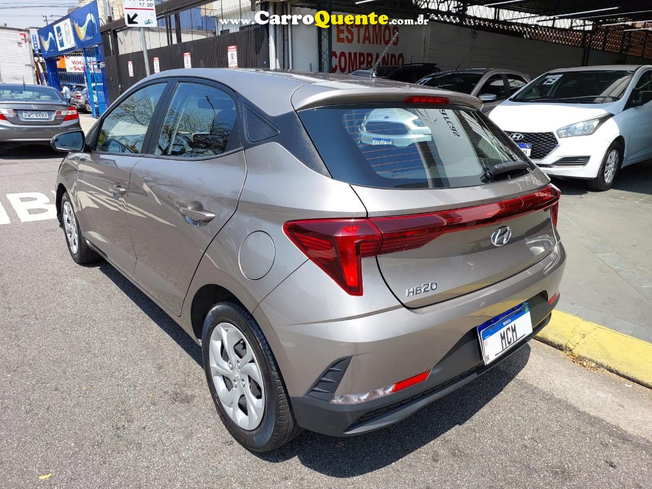 HYUNDAI   HB20 COMFORT 1.0 TB FLEX 12V AUT   PRATA 2023 1.0 FLEX - Loja