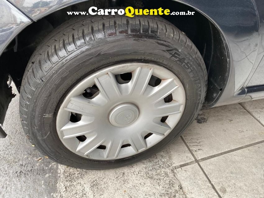 Citroen C3 1.4 I EXCLUSIVE 8V FLEX 4P MANUAL - Loja