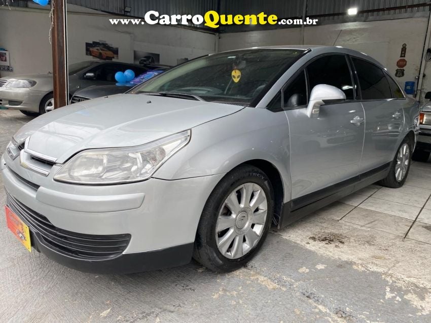 Citroen C4 2.0 GLX 16V FLEX 4P AUTOMÁTICO - Loja