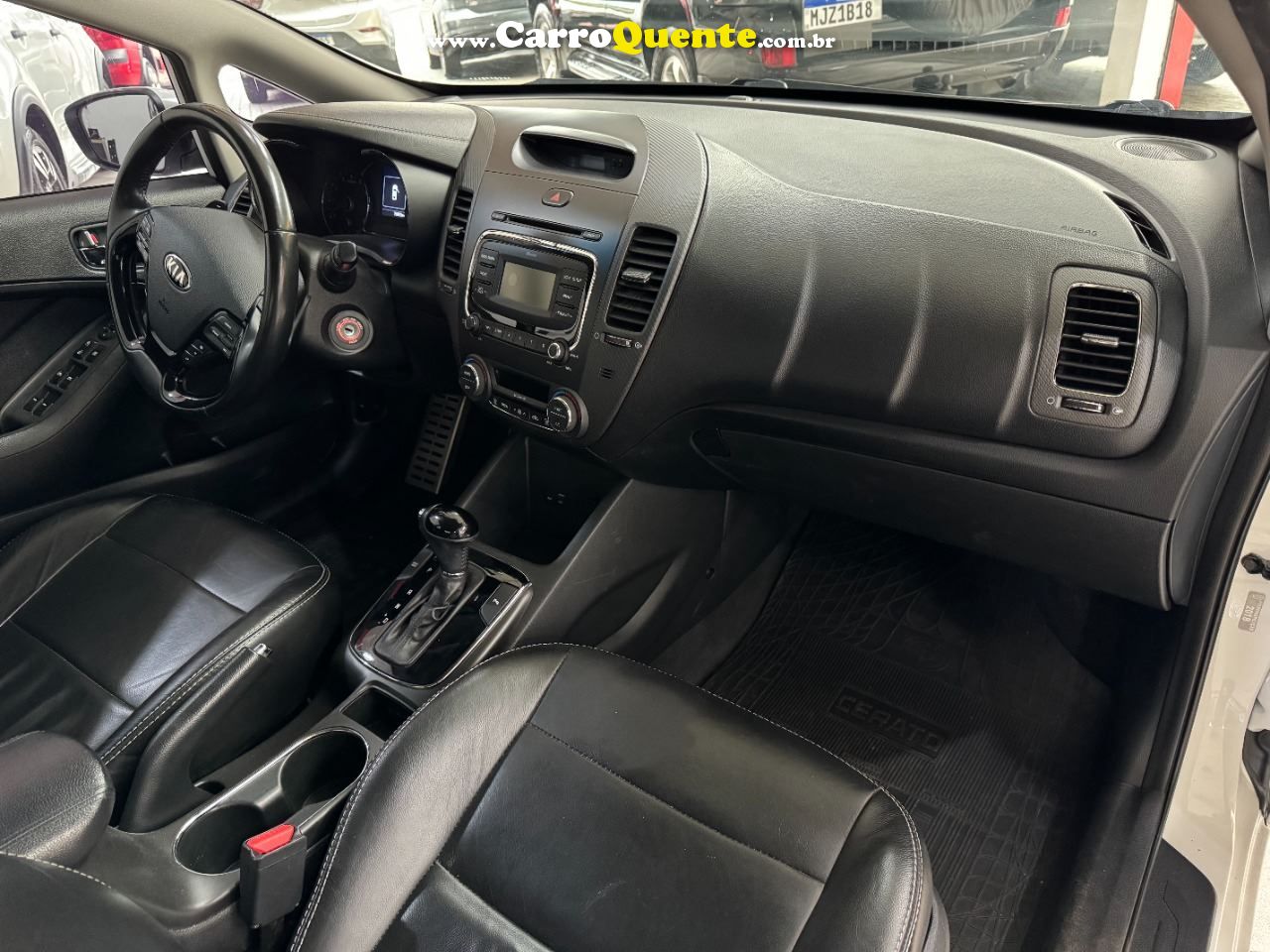 Cerato SX 1.6 (Aut) (Flex) E.395 2019/2018 Kia - Loja