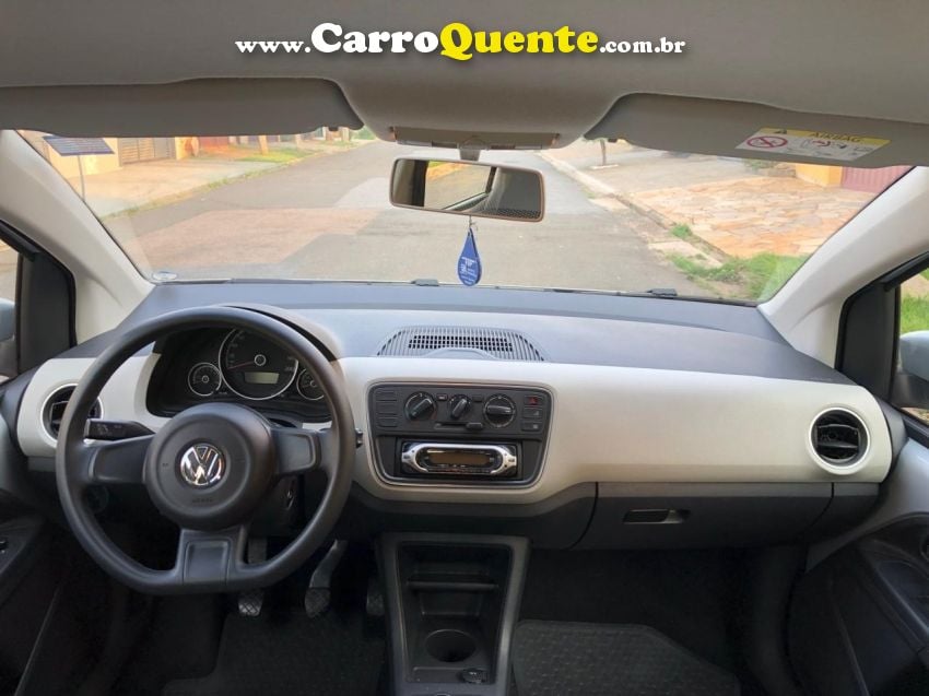 Volkswagen UP 1.0 MPI MOVE UP 12V FLEX 4P MANUAL - Loja