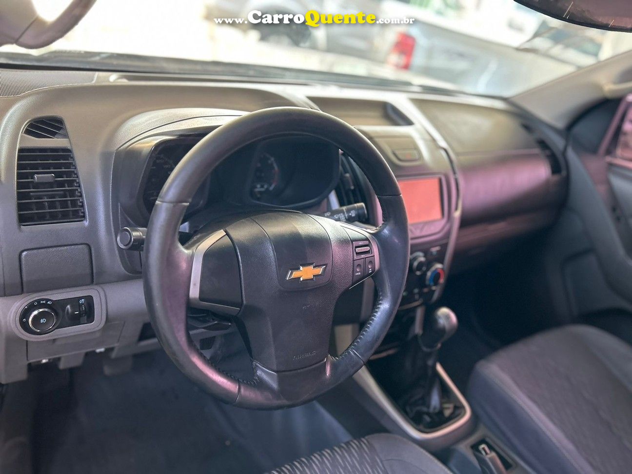 CHEVROLET S10 2.4 MPFI ADVANTAGE 4X2 CD 8V - Loja