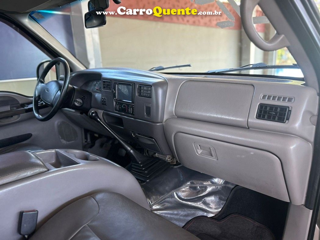 FORD F-250 4.2 TROPICAL CD TURBO - Loja