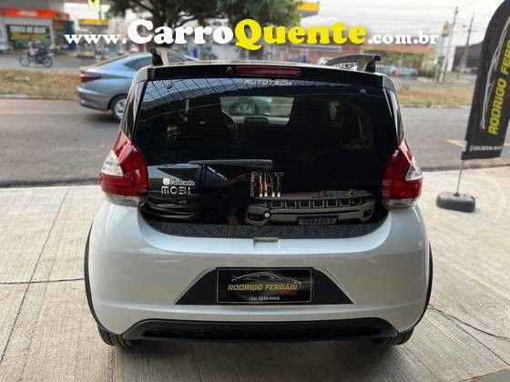 FIAT MOBI 1.0 EVO TREKKING - Loja