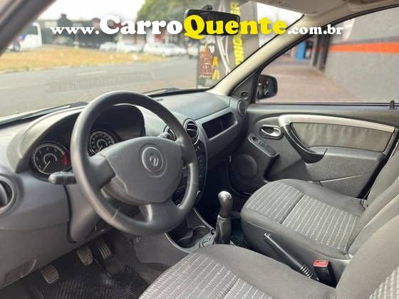 RENAULT SANDERO 1.0 EXPRESSION 16V - Loja