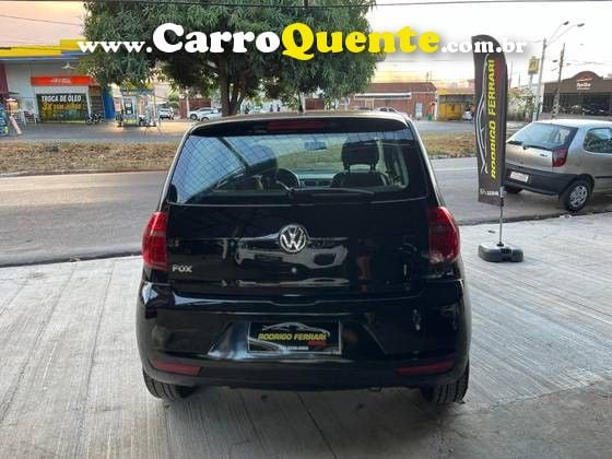 VOLKSWAGEN FOX 1.0 MI 8V - Loja