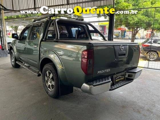 NISSAN FRONTIER 2.5 SV ATTACK 4X2 CD TURBO ELETRONIC - Loja