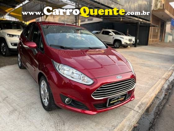 FORD FIESTA 1.6 SE SEDAN 16V - Loja