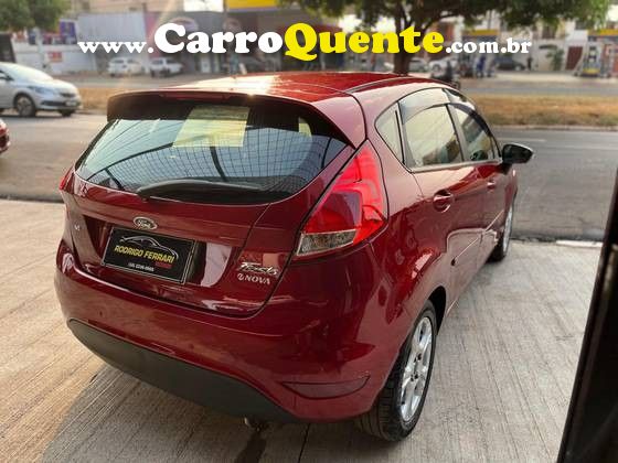 FORD FIESTA 1.6 SE SEDAN 16V - Loja