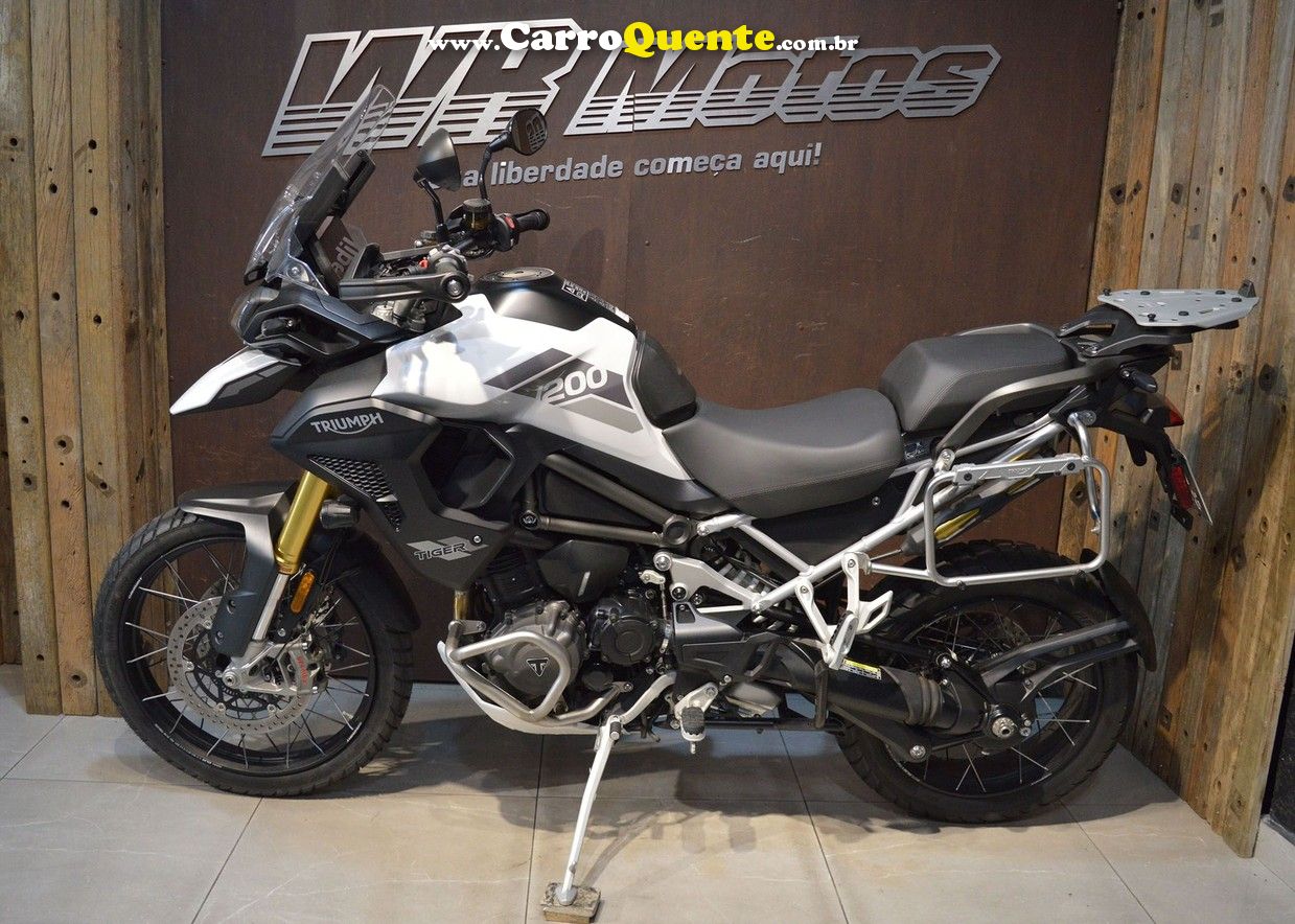 TRIUMPH TIGER 1200 RALLY PRO - Loja