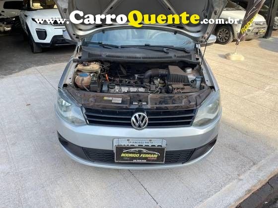 VOLKSWAGEN FOX 1.6 MI 8V - Loja