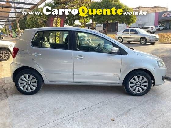 VOLKSWAGEN FOX 1.6 MI 8V - Loja