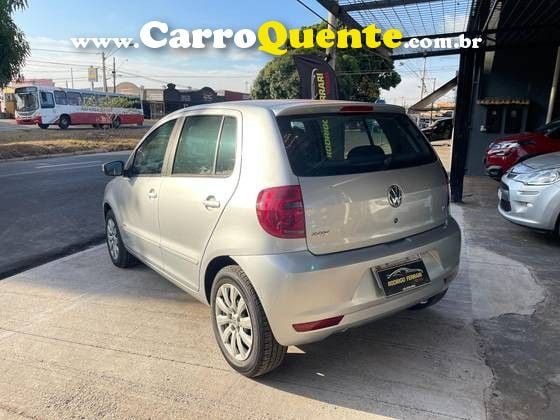 VOLKSWAGEN FOX 1.6 MI 8V - Loja