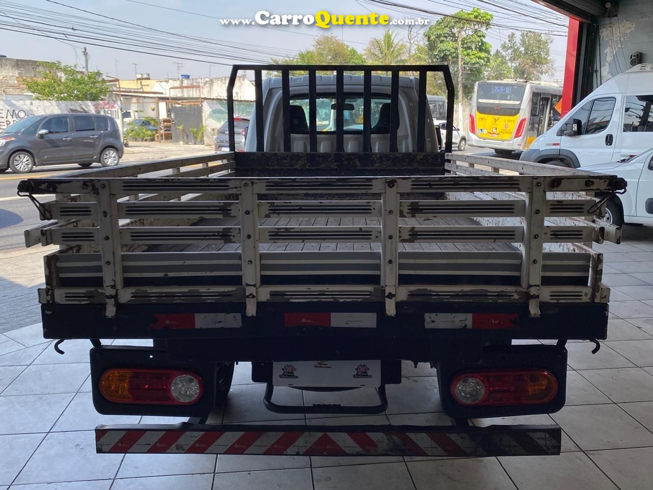 HYUNDAI HR 2.5 LONGO COM CAÇAMBA 4X2 16V 130CV TURBO INTERCOOLER - Loja