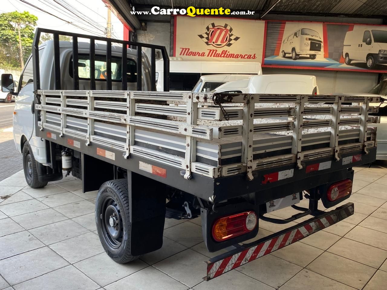 HYUNDAI HR 2.5 LONGO COM CAÇAMBA 4X2 16V 130CV TURBO INTERCOOLER - Loja