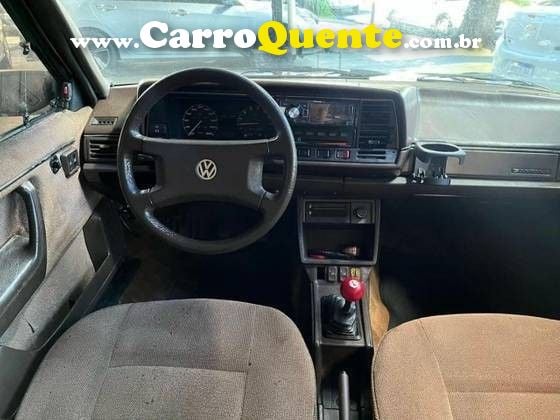 VOLKSWAGEN SANTANA 2.0 GLS 8V - Loja