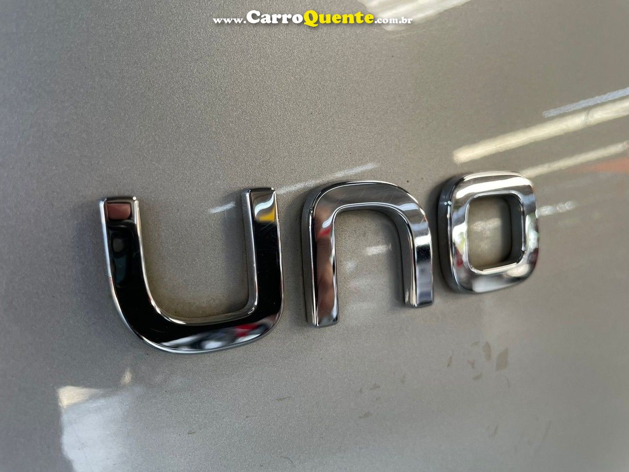 FIAT UNO 1.0 FIRE ATTRACTIVE - Loja