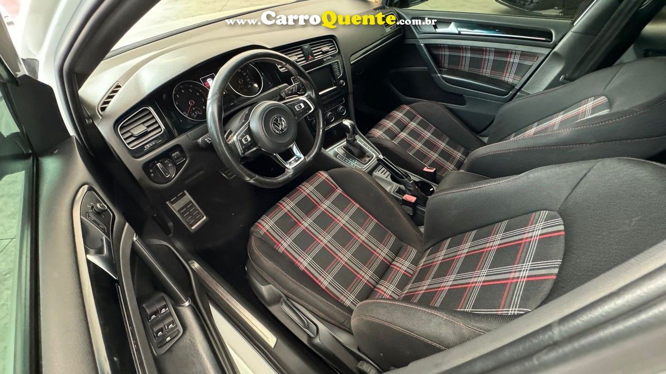 VOLKSWAGEN GOLF 2.0 TSI GTI 16V 220CV TURBO - Loja