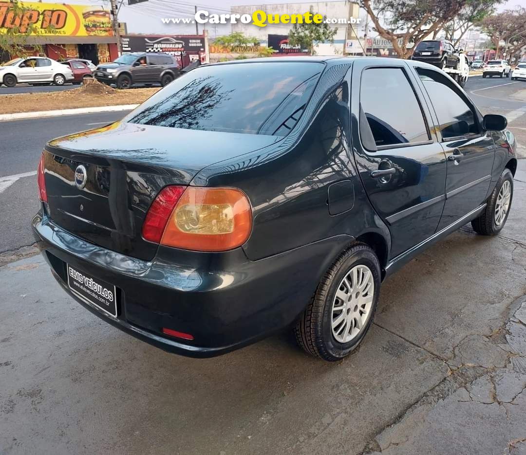 FIAT SIENA 1.0 MPI FIRE CELEBRATION 8V - Loja