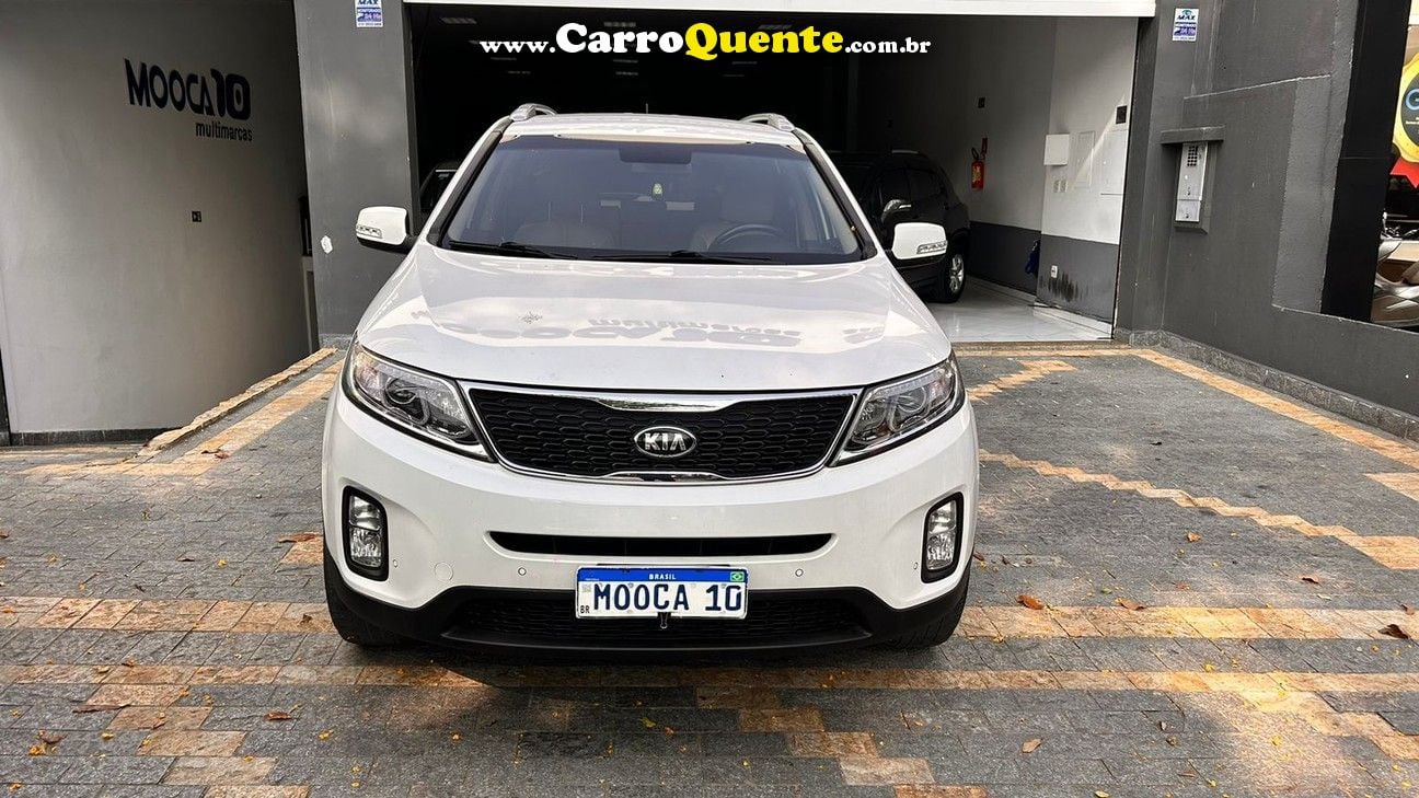 KIA SORENTO 2.4 EX 4X2 16V - Loja