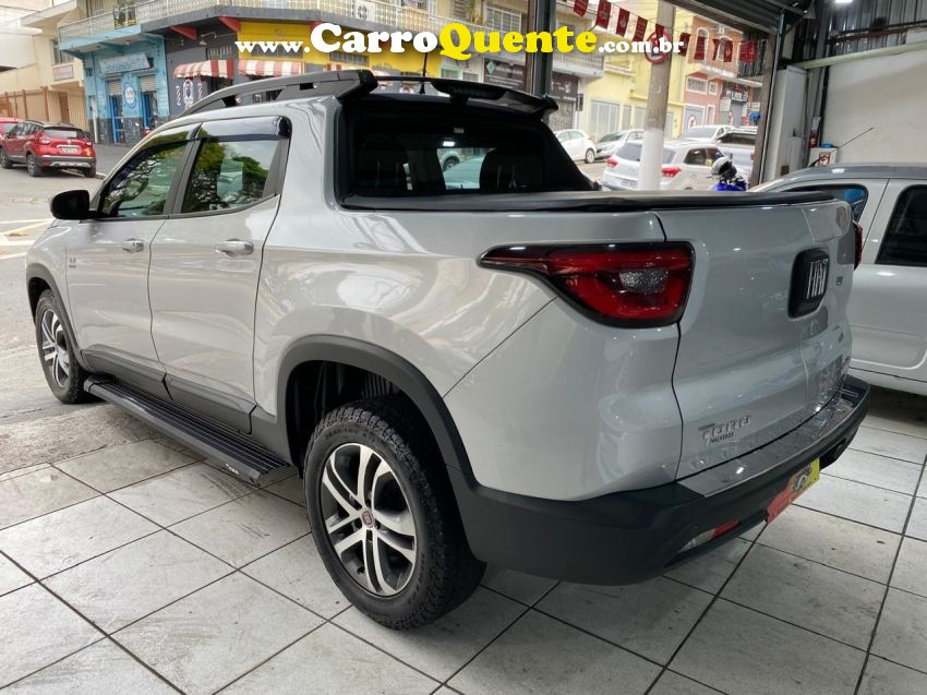 Fiat TORO 2.0 16V TURBO DIESEL FREEDOM 4WD AT9 - Loja