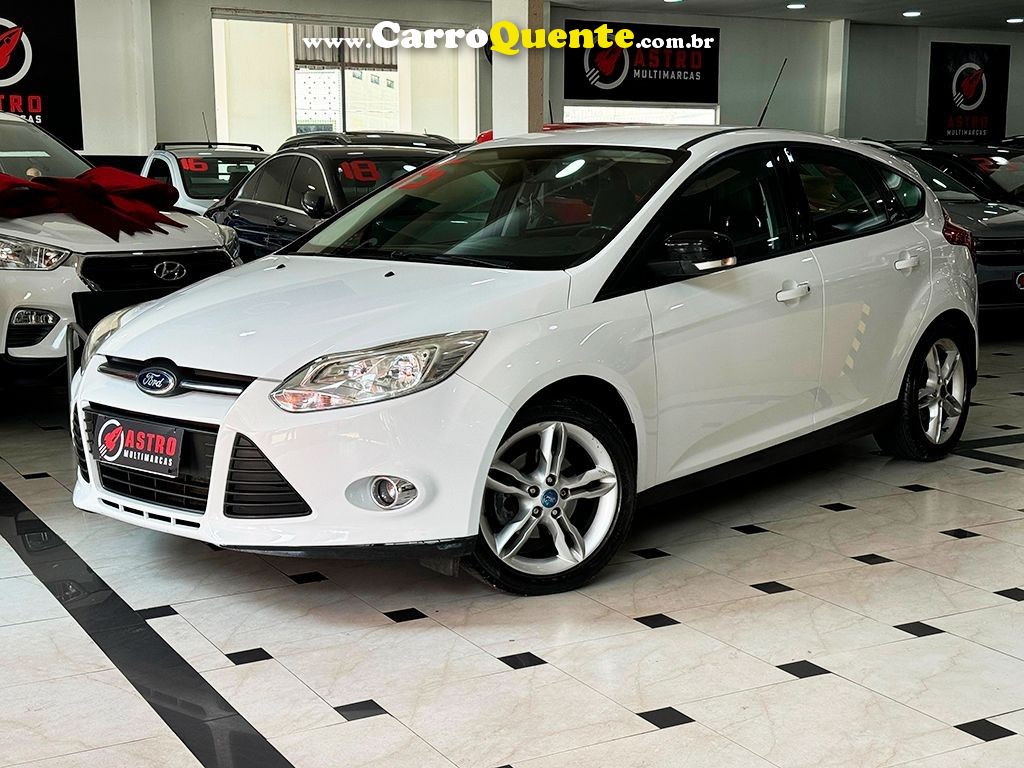 FORD FOCUS 2.0 SE PLUS 16V - Loja