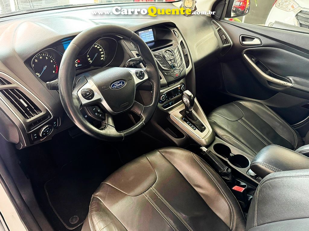 FORD FOCUS 2.0 SE PLUS 16V - Loja