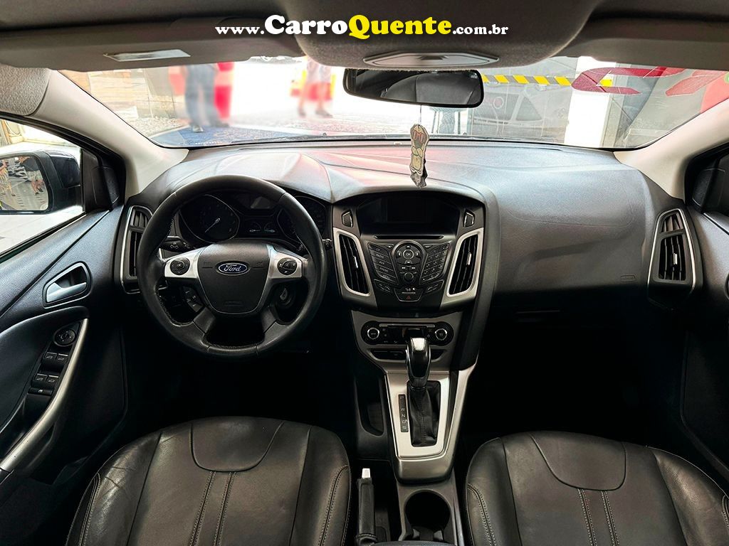 FORD FOCUS 2.0 SE PLUS 16V - Loja