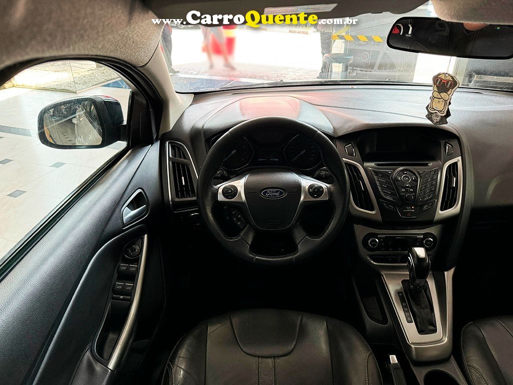 FORD FOCUS 2.0 SE PLUS 16V - Loja