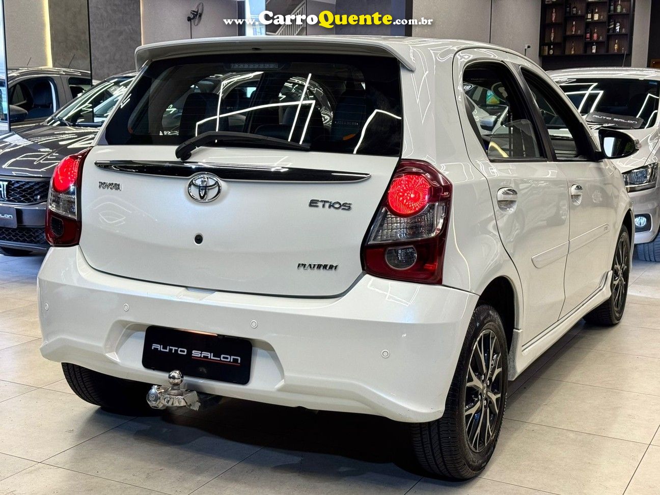 TOYOTA ETIOS 1.5 PLATINUM 16V - Loja