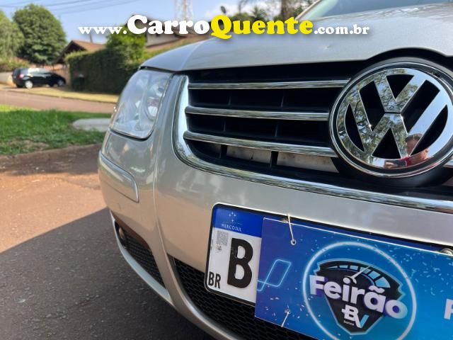 Bora 2.0 Flex 8v Mec. 2010/2010 VOLKSWAGEN - Loja