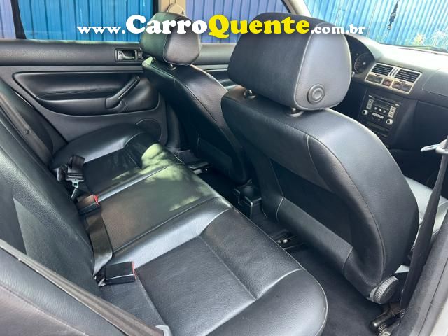 Bora 2.0 Flex 8v Mec. 2010/2010 VOLKSWAGEN - Loja