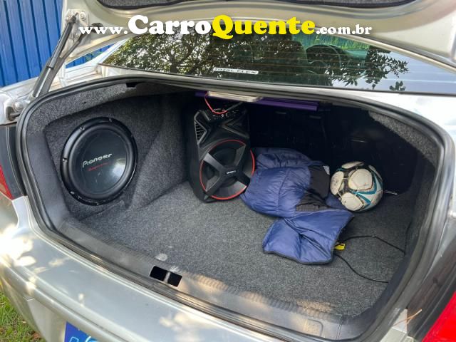 Bora 2.0 Flex 8v Mec. 2010/2010 VOLKSWAGEN - Loja