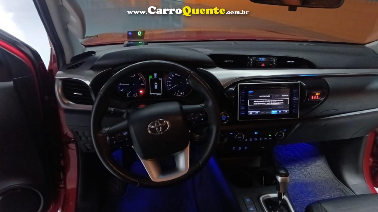 TOYOTA   HILUX CD SRX 4X4 2.8 TDI 16V DIESEL AUT.   VERMELHO 2017 2.8 DIESEL - Loja