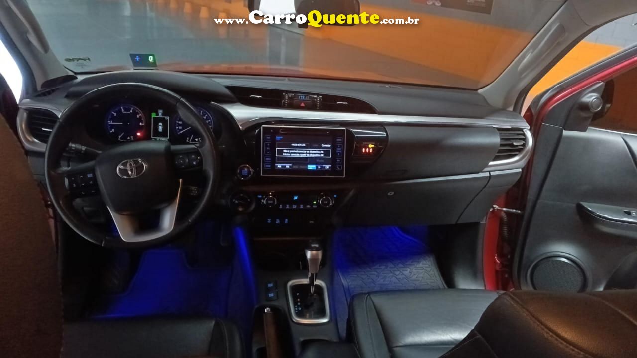 TOYOTA   HILUX CD SRX 4X4 2.8 TDI 16V DIESEL AUT.   VERMELHO 2017 2.8 DIESEL - Loja