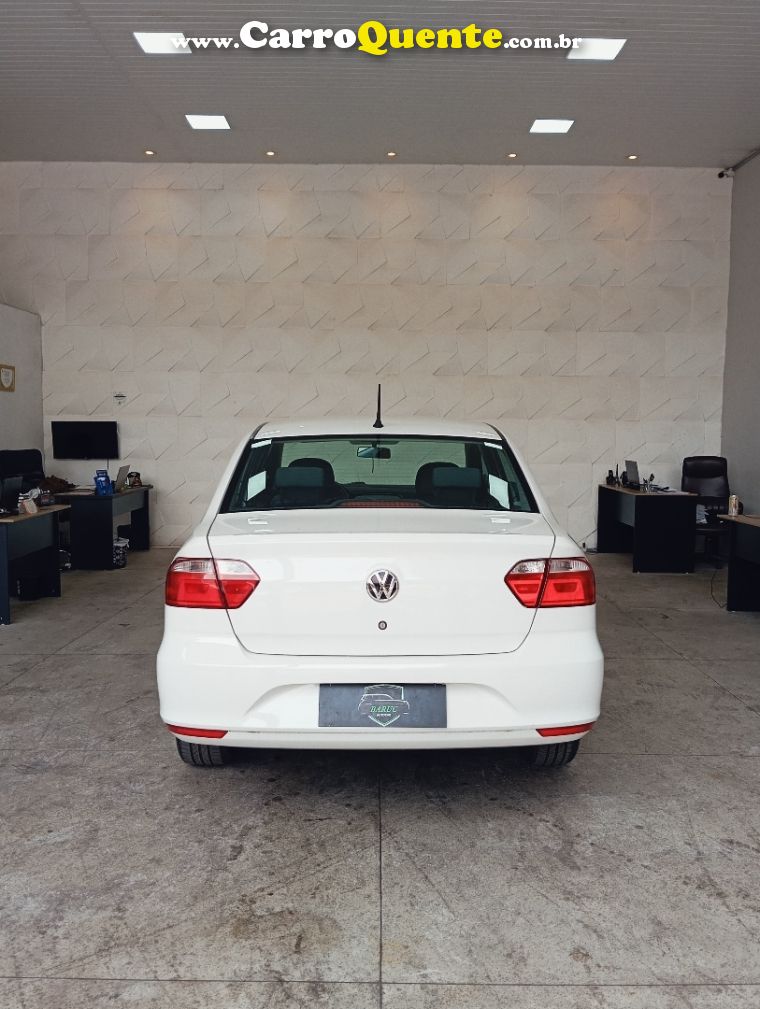 Volkswagen VOYAGE 1.0 12V MPI TOTALFLEX 4P MANUAL - Loja