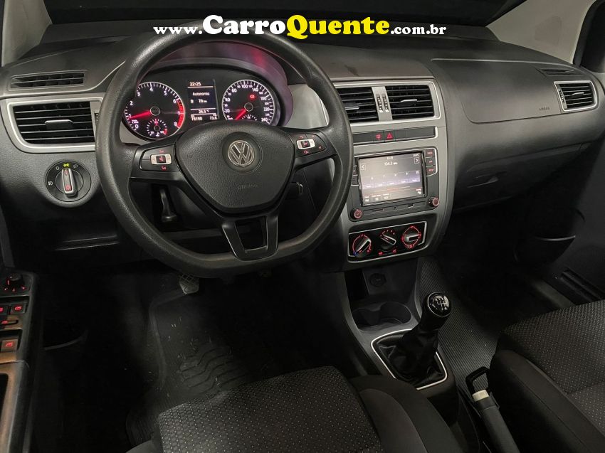 Volkswagen FOX 1.6 MSI TOTAL FLEX CONNECT 4P MANUAL - Loja