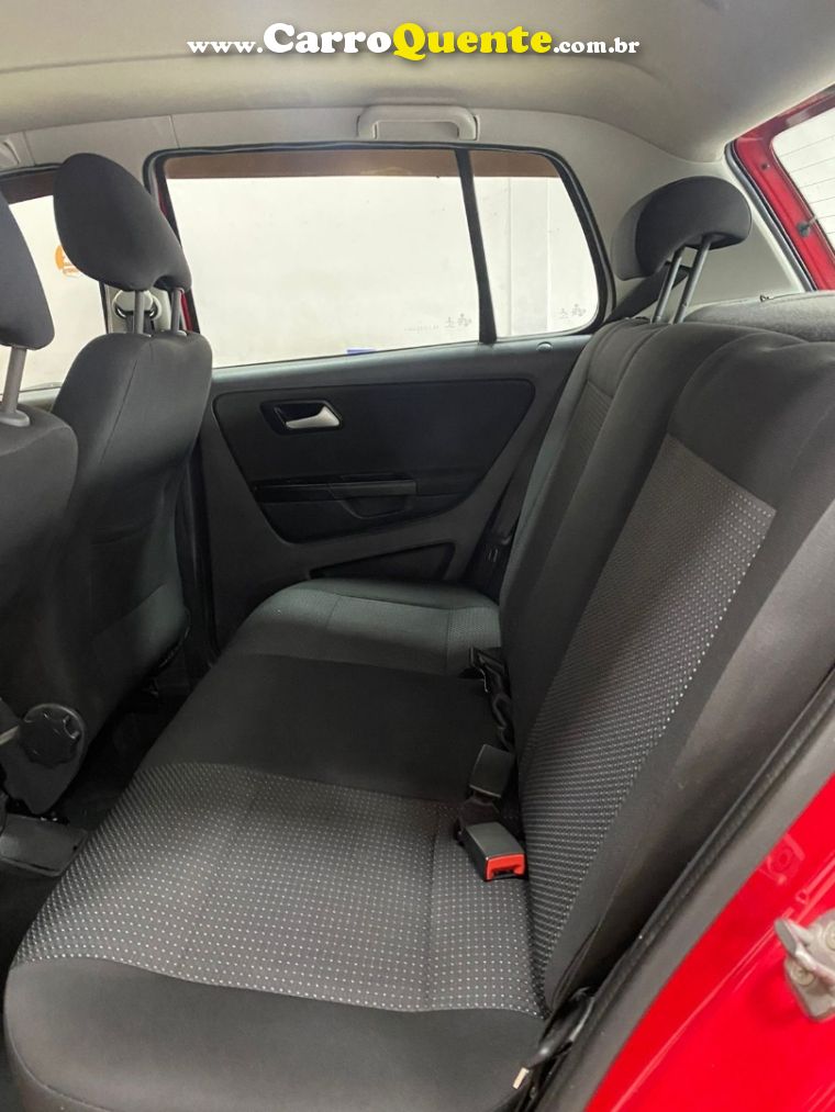 Volkswagen FOX 1.6 MSI TOTAL FLEX CONNECT 4P MANUAL - Loja