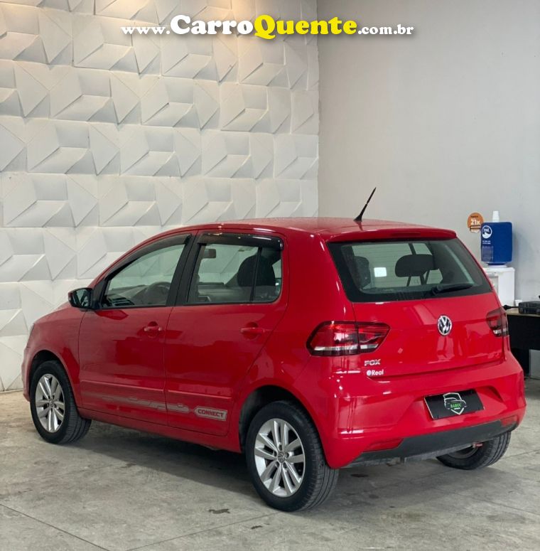 Volkswagen FOX 1.6 MSI TOTAL FLEX CONNECT 4P MANUAL - Loja